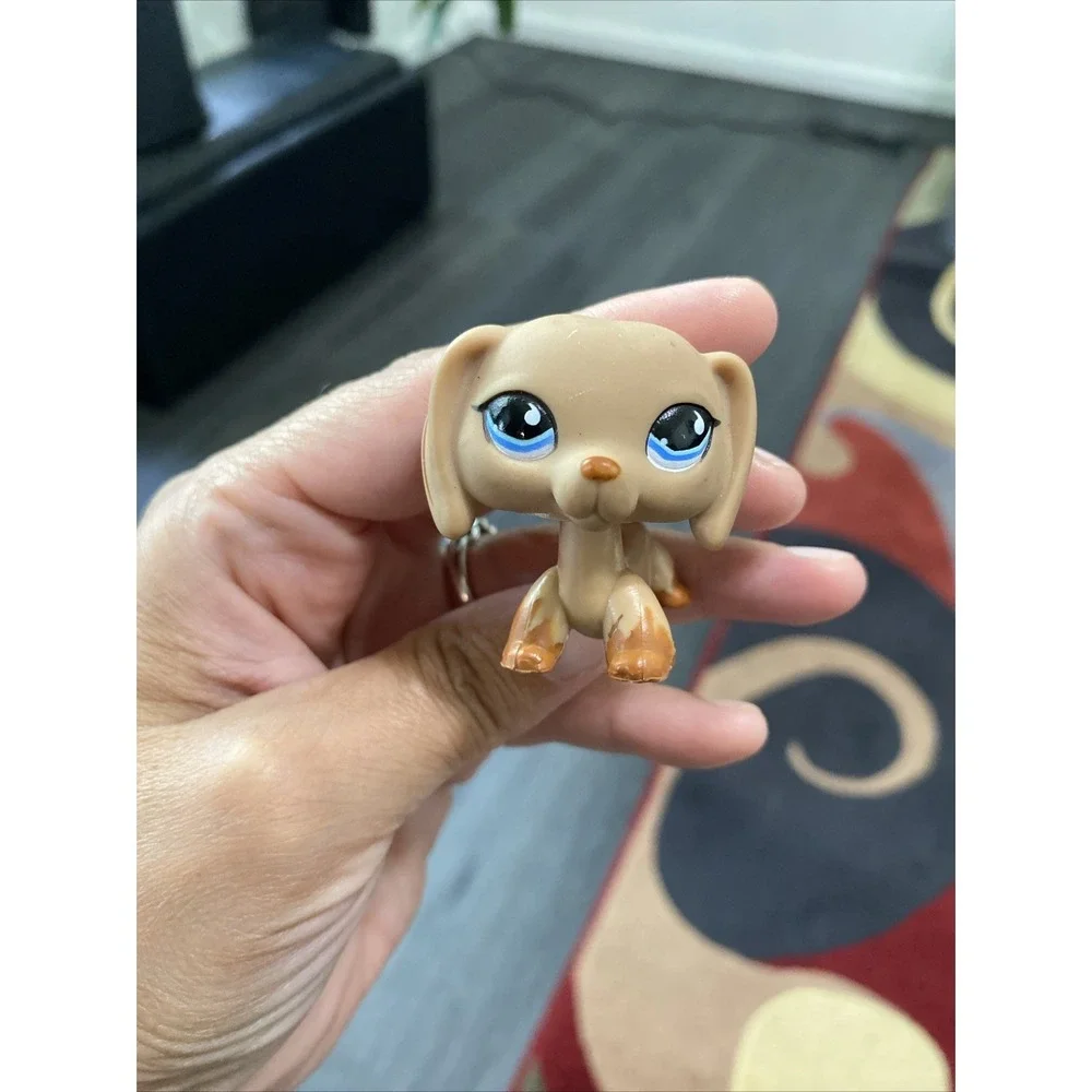 Authentic LPS Littlest Pet Shop Dachshund #1211 Blue Eyes TLC